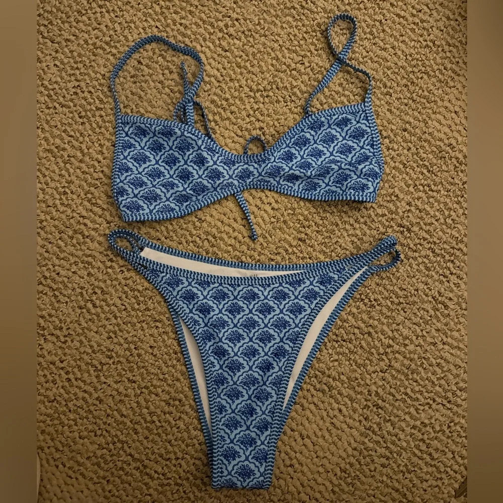 Blue Patterned Bikini Set - Picture 1 of 3